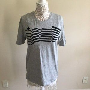 Gray flag t-shirt